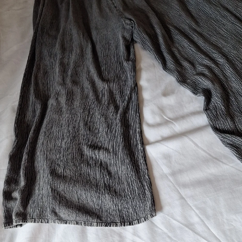 Women's BONULU Wide Leg Pants in Gray - Picture 12 of 16